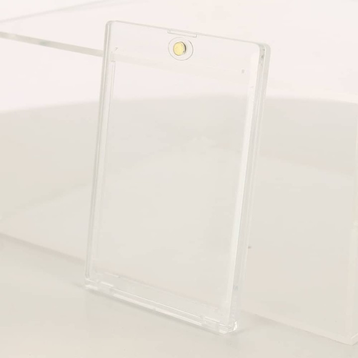 PROTECTION PVC MAGNETIC  Porte-cartes magnétique